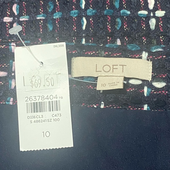 Loft || woman’s Navy blue with multi-color thick stitching skirt size 10 - Picture 5 of 7